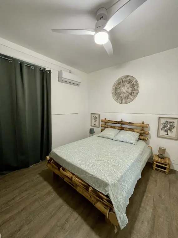 Ti Lodge — Un lit en bambou pour les nuits douces
